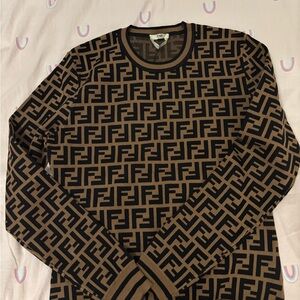 Designer Crewneck Sweater in Black and Brown